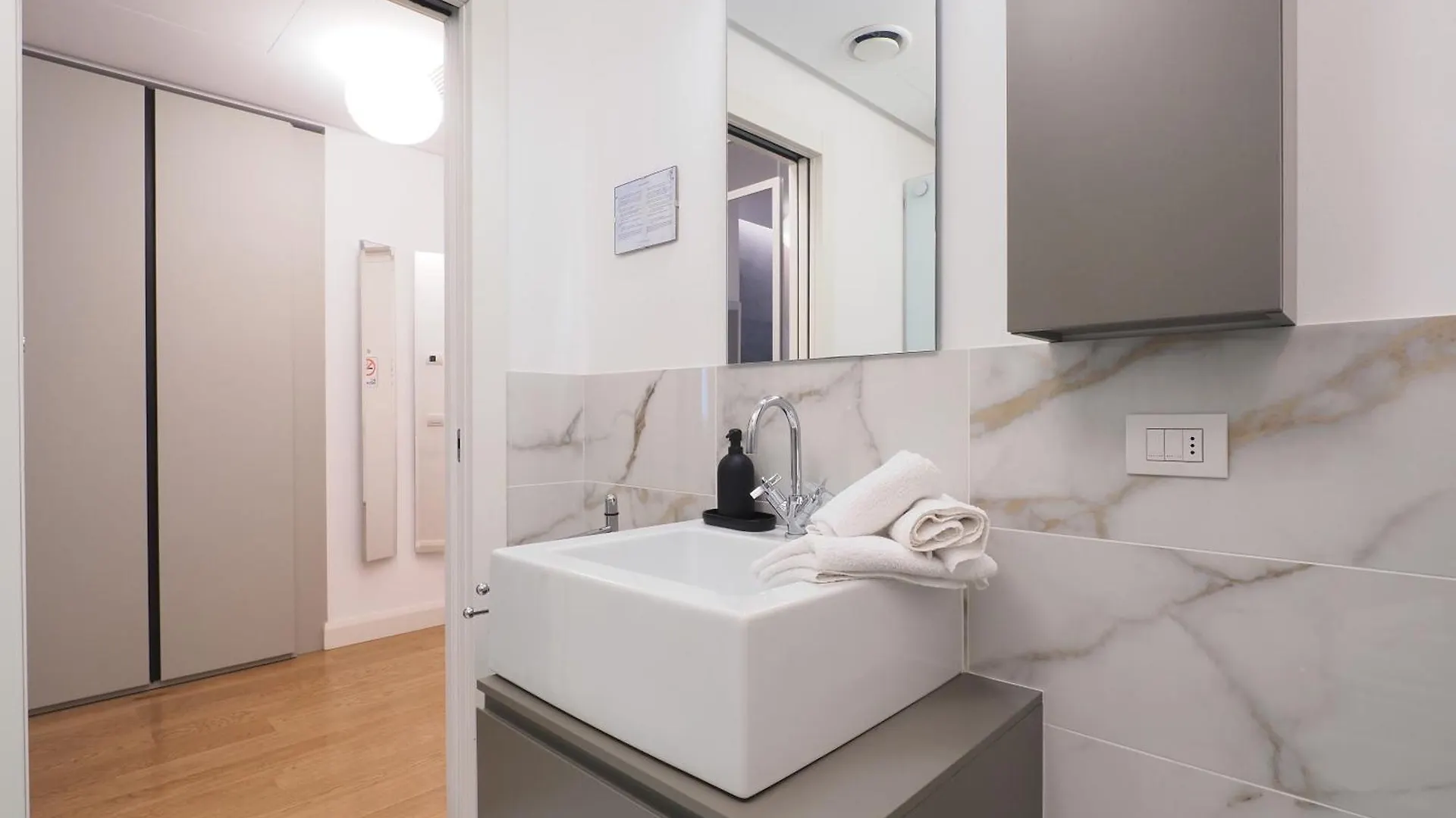 Porta Nuova Apartment Mediolan